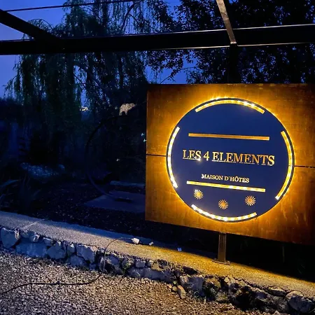 Les 4 Elements Panzió